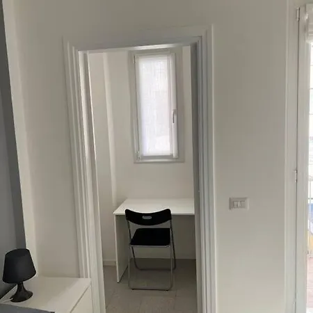 Paris Bordone House-2